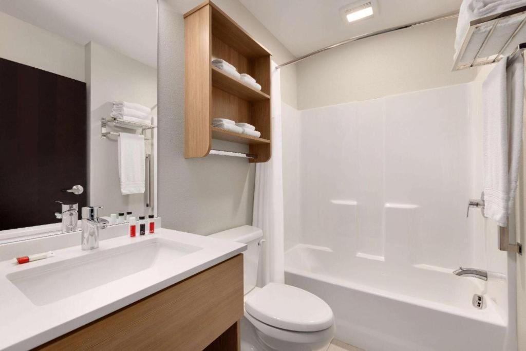 Microtel Inn & Suites By Wyndham Gambrills Odenton Kültér fotó